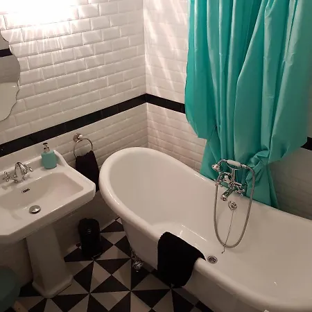 La Bonbonniere De Salome Hyper Centre Parking Possible